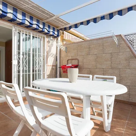 Malagasuite Beach Relax&Terrace. Daire